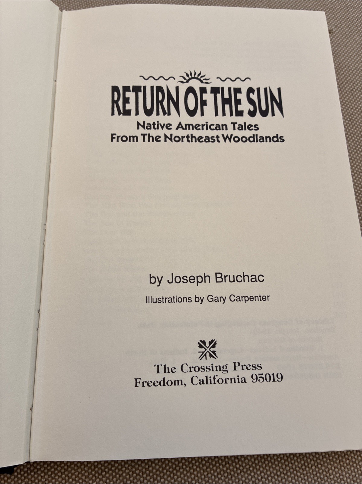 Return of the Sun: Native American Tales from the Northeast Woodlands HBDJ 1989