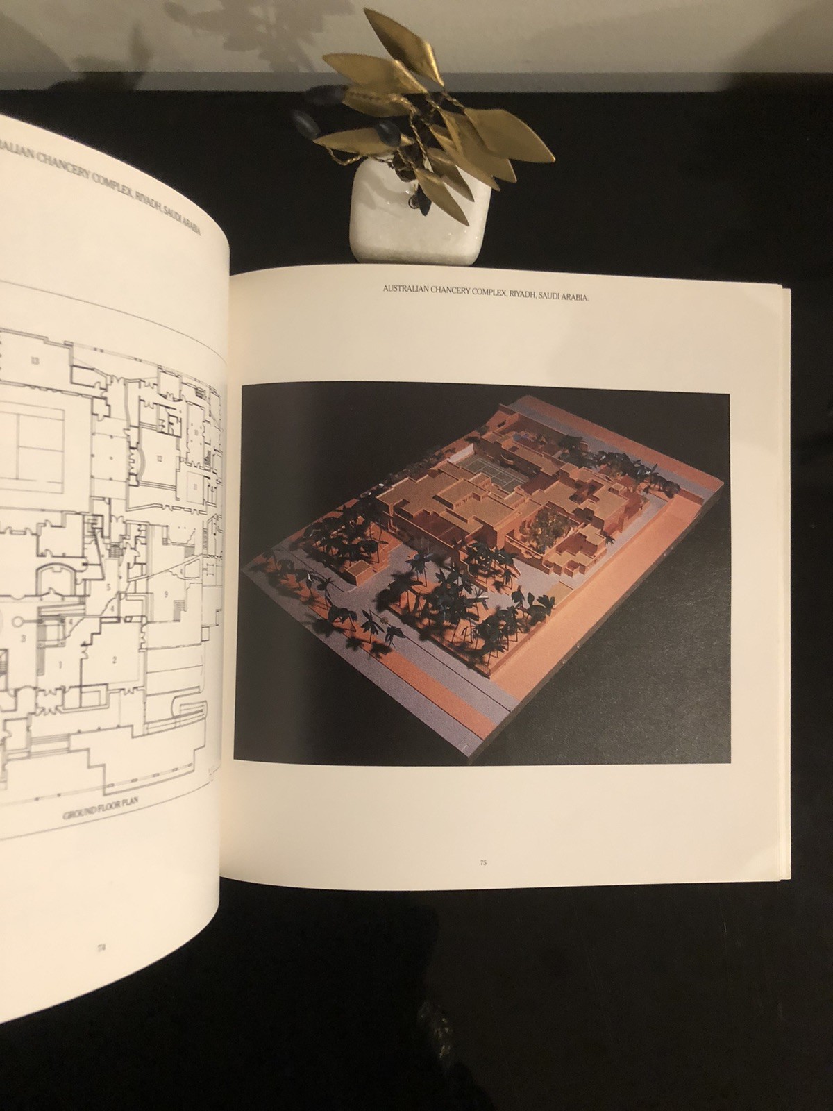 Daryl Jackson Architecture Drawings And Photographs M 1984 First Ed/F.Pr. SC VG
